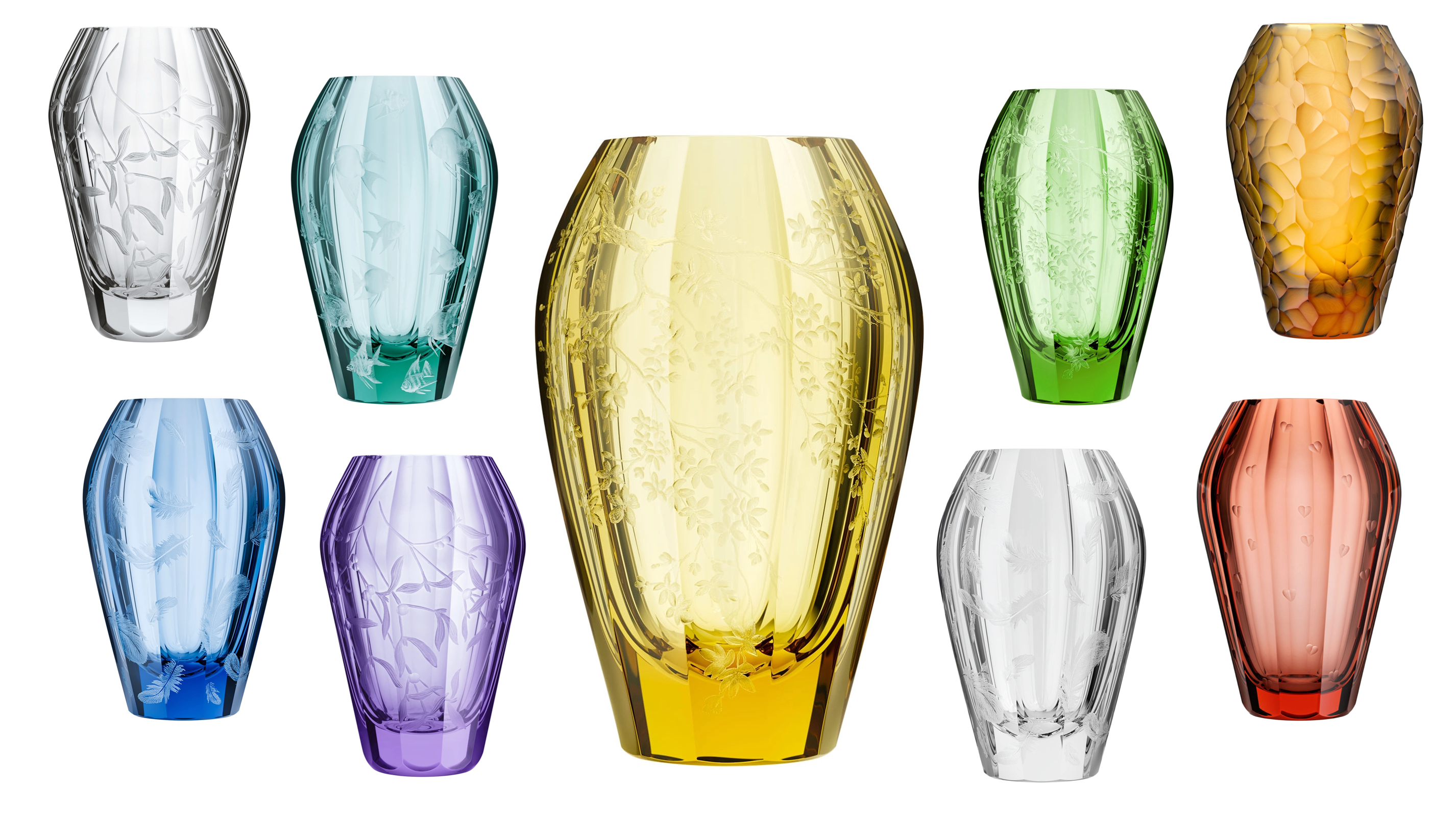 Design Your Own Masterpiece: The Moser Diva Vase Experience