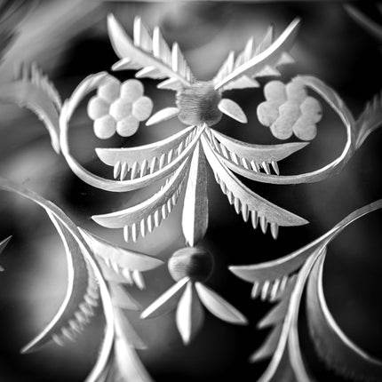 Evpas hand-engraved crystal wine decanter 1500 ml