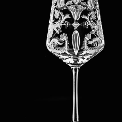 Evpas hand-engraved crystal red wine glass 350 ml