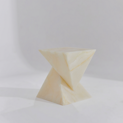 ASH - white onyx