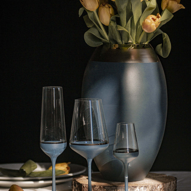 Delight Dark Ocean hand-painted crystal red wine glass 350 ml