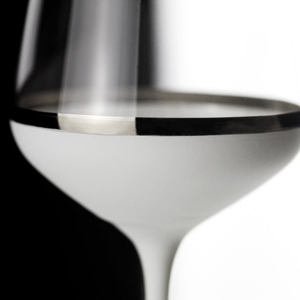 Delight White hand-painted crystal red wine glass 350 ml