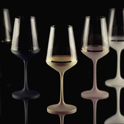 Delight Cream hand-painted crystal red wine glass 350 ml